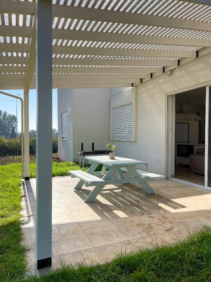 הבית הלבן בכפר בלום Villa Eksteriør bilde